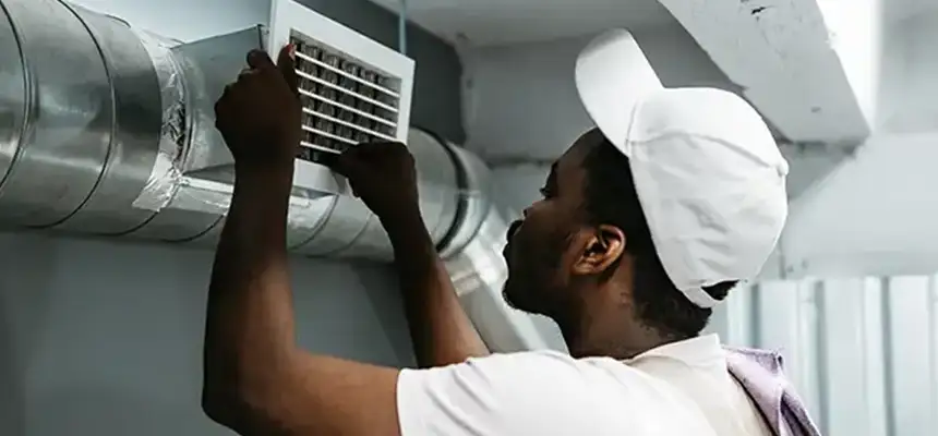 Our Licensed And Insured Cleaners in Deerfield, IL